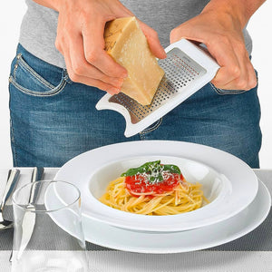Rallador y Contenedor Queso Gris