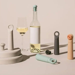Bomba y Tapón de Vacío Loop para Vino Lily