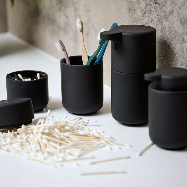 Contenedor Baño UME con Tapa Negro